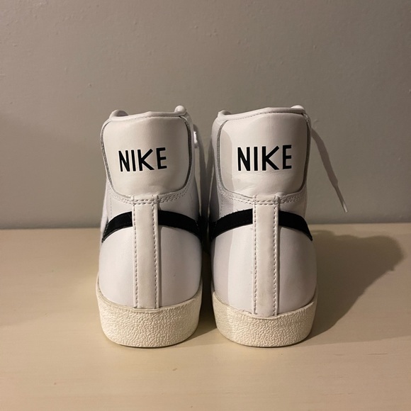 Womens nike blazers size 9.5 - Picture 4 of 5